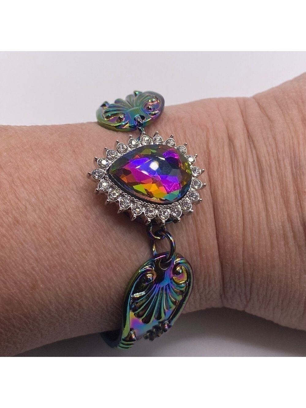 Stunning Sparkling Snap Bangle Bracelet with 18mm snap! SEE VIDEO! BEAUTIFUL! 🌻